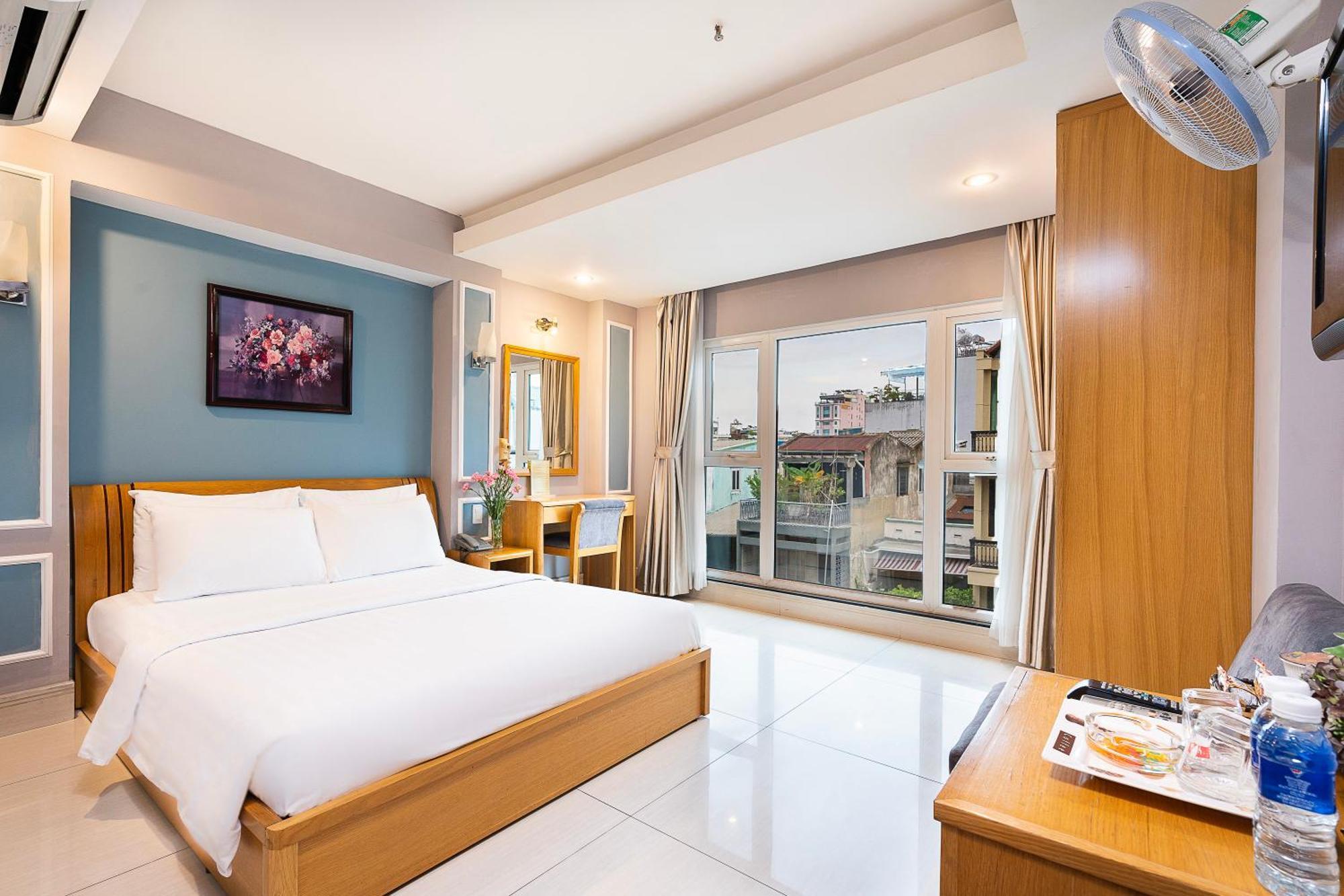 Lucky Star Hotel - Ben Thanh Cidade de Ho Chi Minh Exterior foto