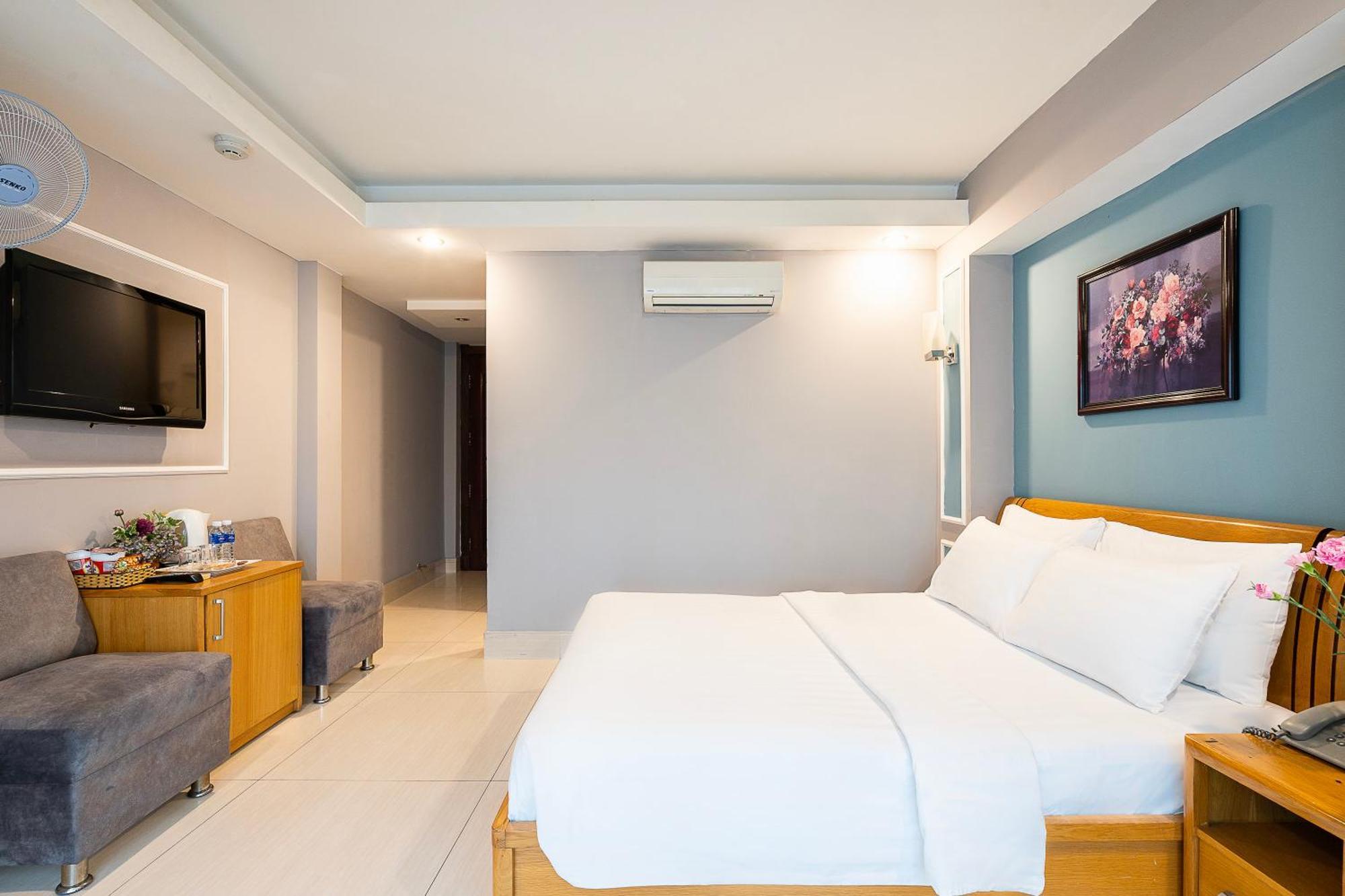 Lucky Star Hotel - Ben Thanh Cidade de Ho Chi Minh Exterior foto
